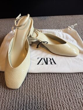 ZARA Cream Textured Slingback Heels
